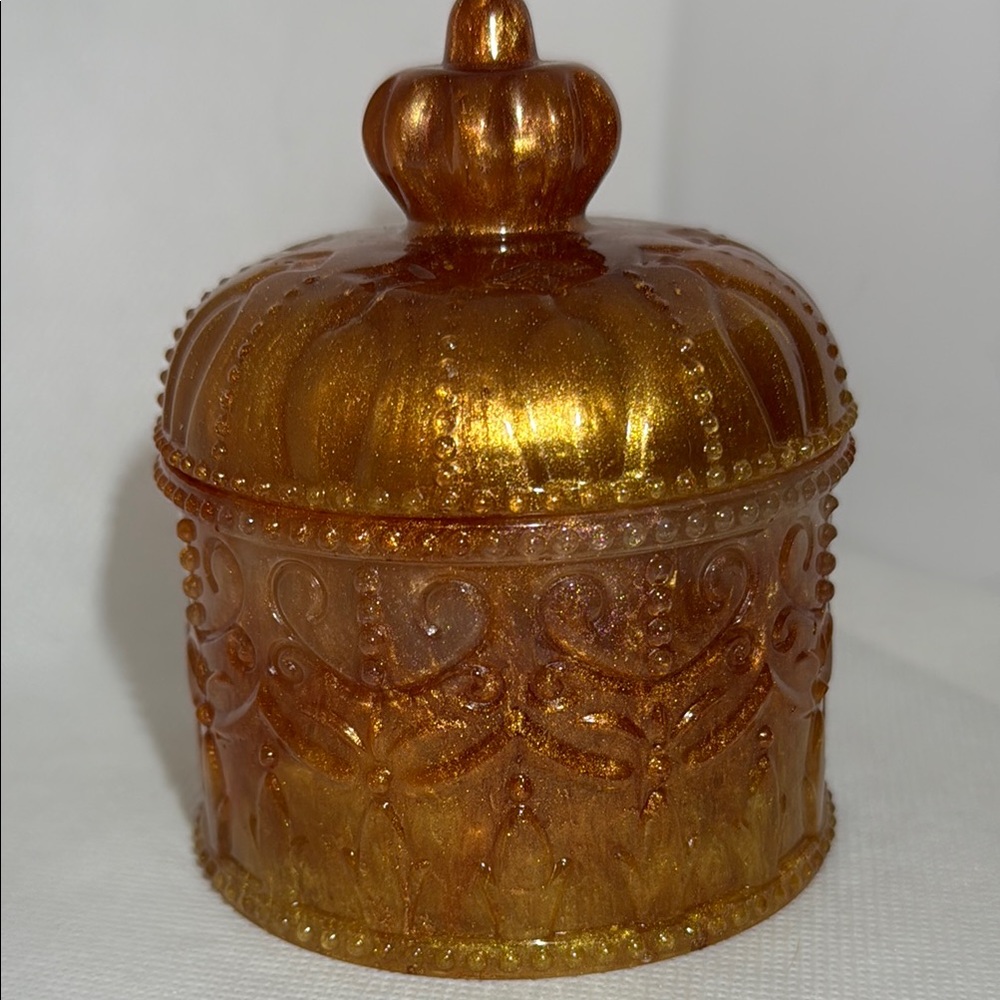 Unique Resin Gold Decorative Jar with Lid - Picture 4 of 7